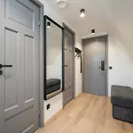 公寓 Pearl Residences - Stylish & Private Garden House - Near & Center 派尔努