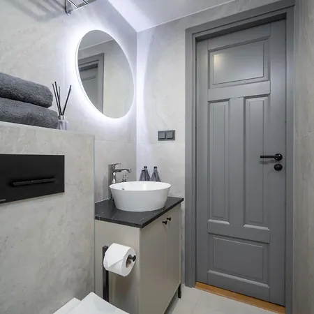 Pearl Residences - Stylish & Private Garden House - Near & Center بارنو