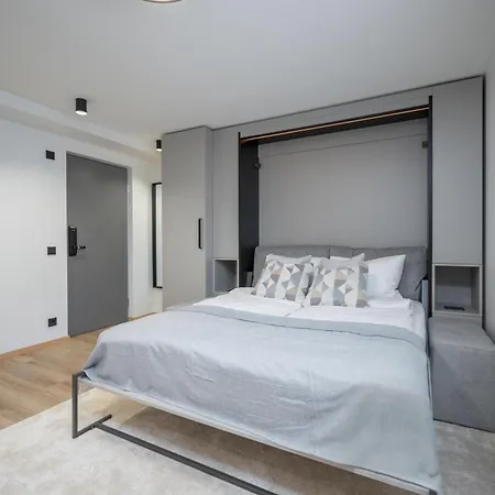 Apartament Pearl Residences Parnawa