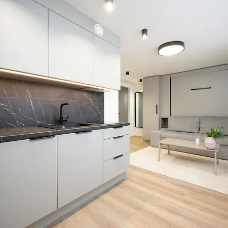 شقة Pearl Residences - Stylish & Private Garden House - Near & Center *