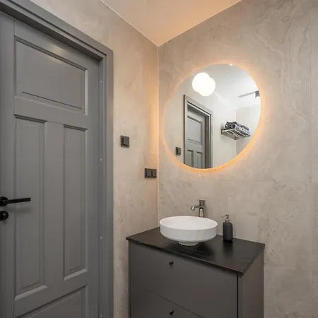 Pearl Residences - Stylish & Private Garden House - Near & Center بارنو