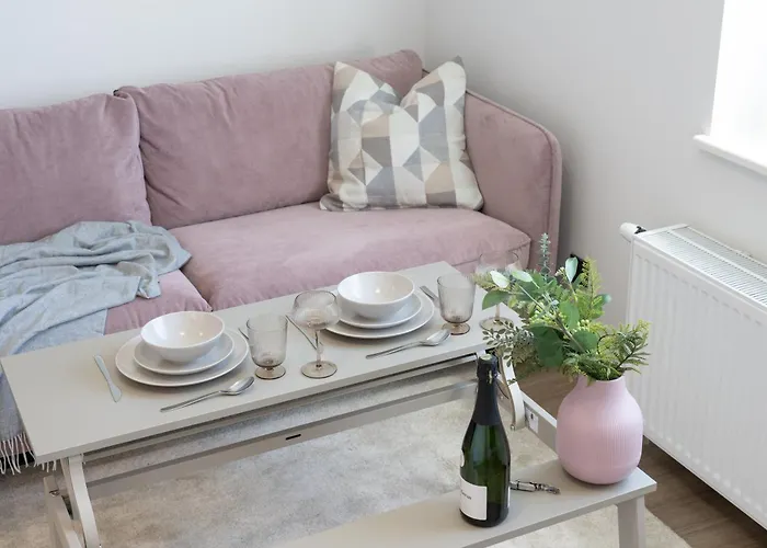 Pearl Residences 公寓 派尔努